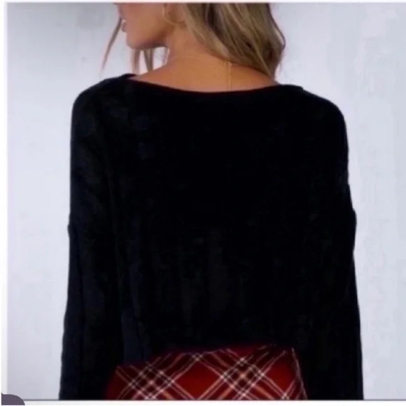 Princess Polly Black Sweater - Picture 2 of 3